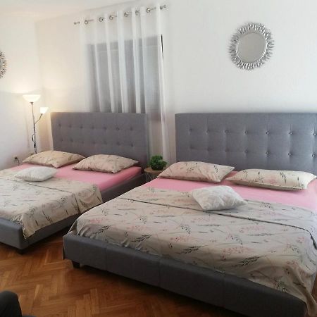 Apartment With Heated Pool And Sea View Трогир Экстерьер фото